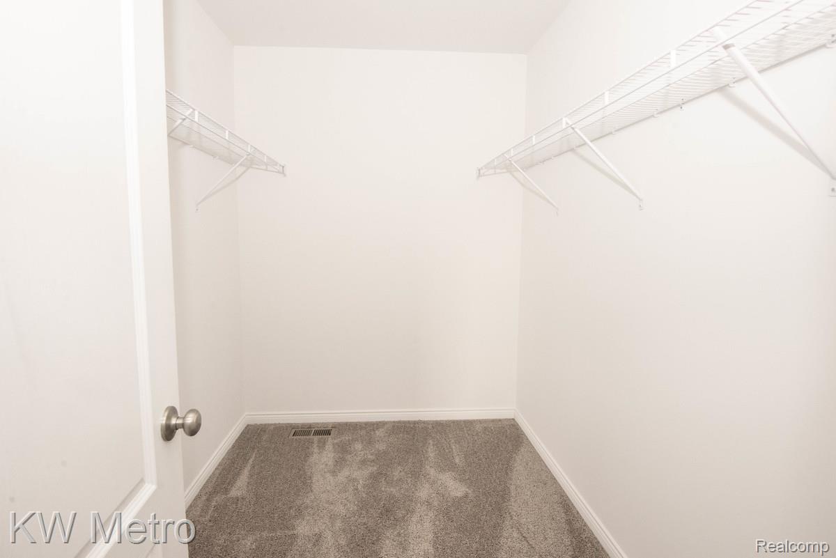 53188 Woodland Meadows Drive Property Photo 15