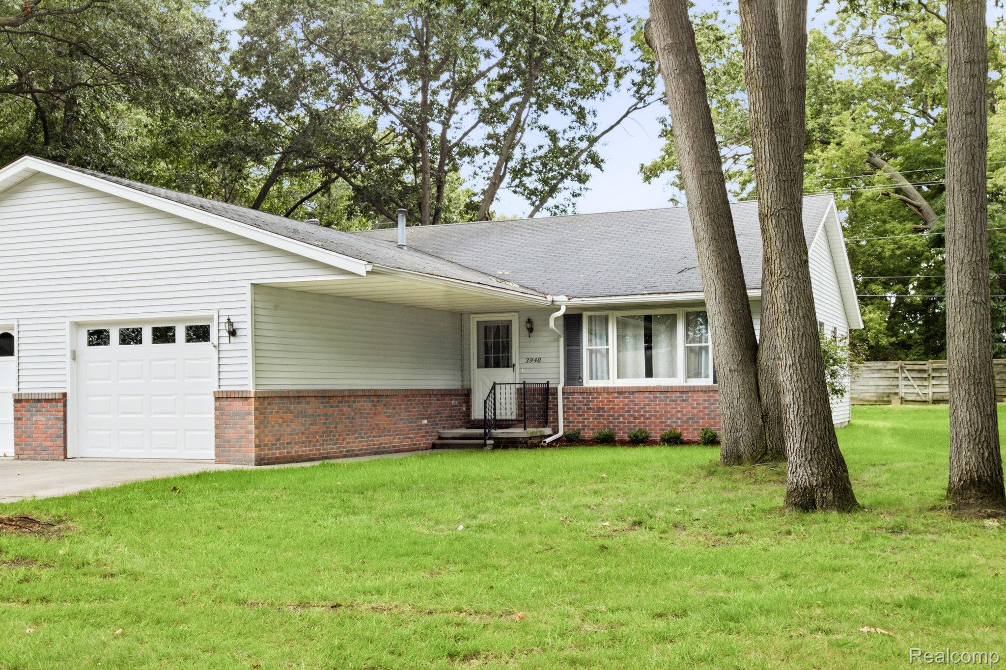 3948 Butternut Court Property Photo 1