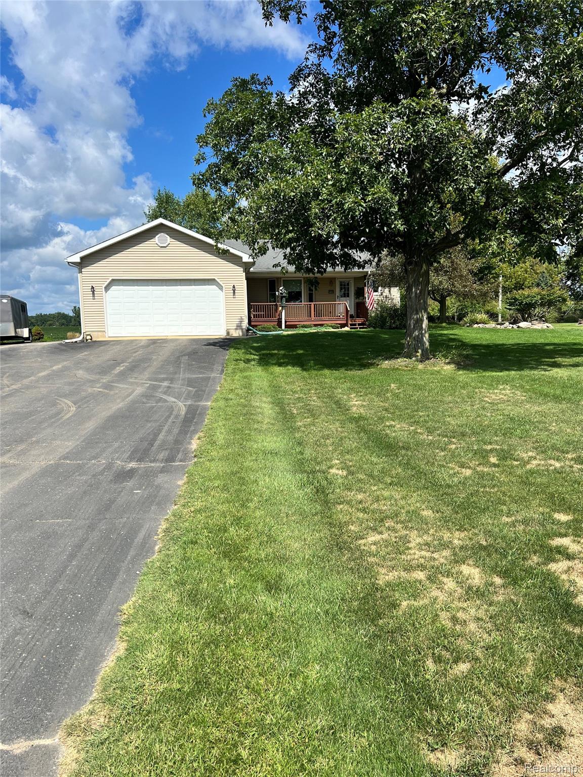 11771 Lehring Road Property Photo 1