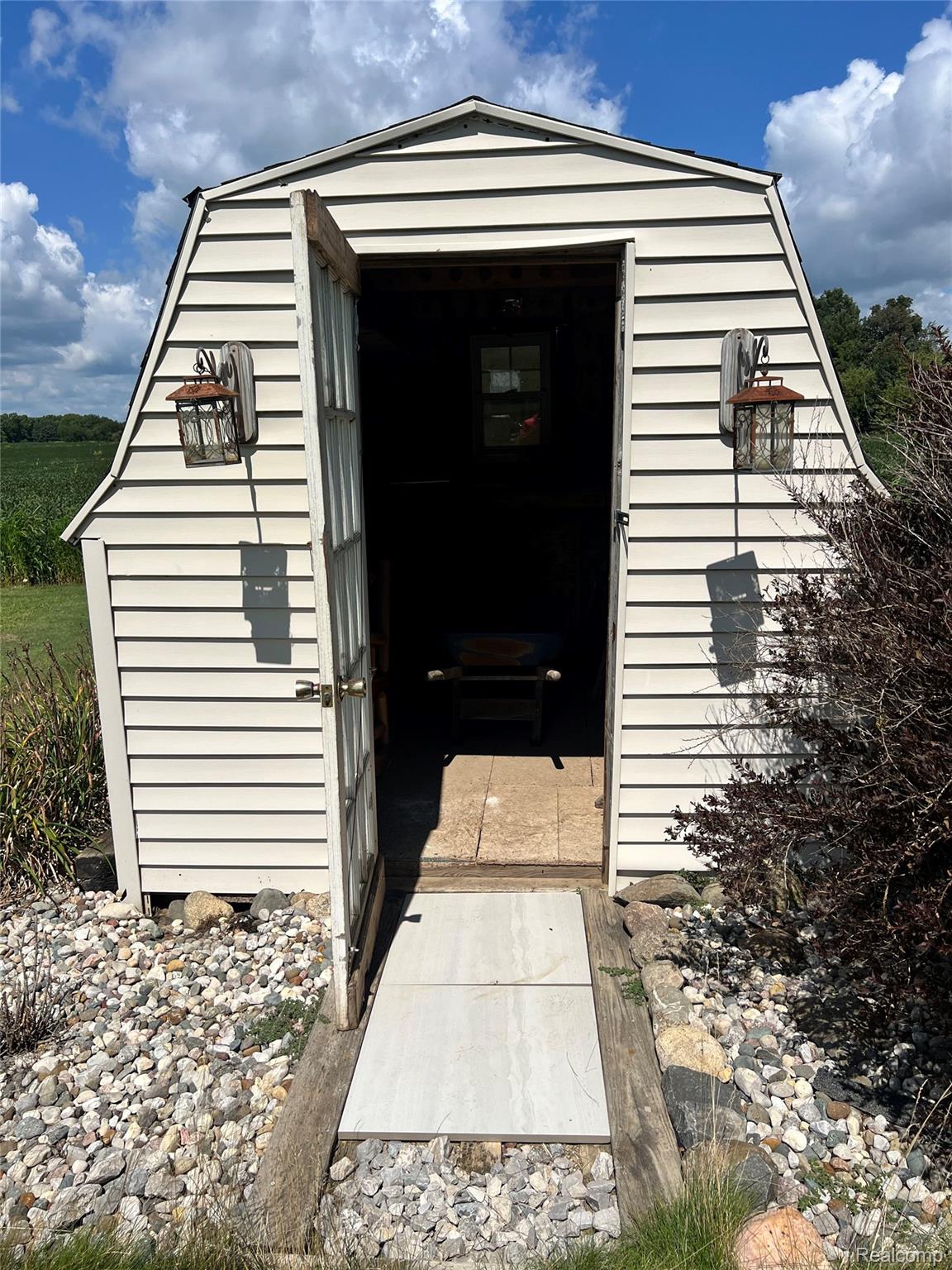11771 Lehring Road Property Photo 12