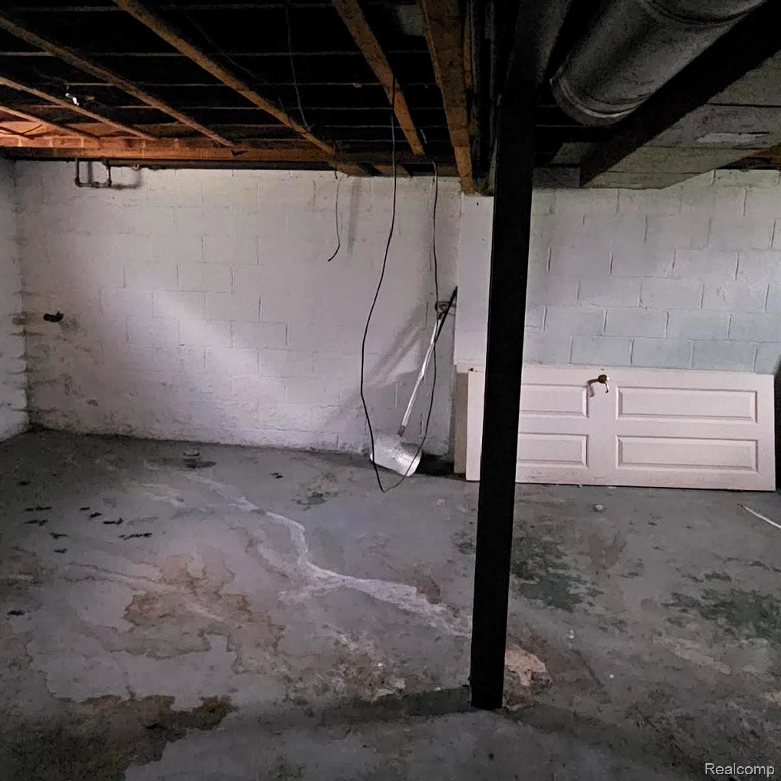 629 Spencer Street Property Photo 13