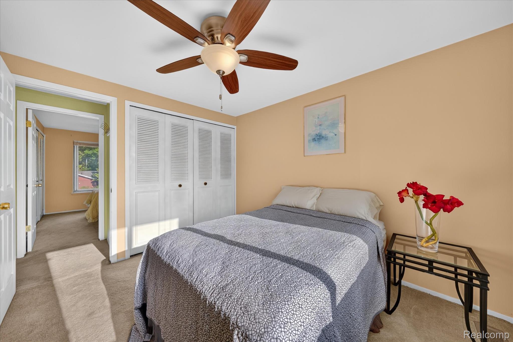 6409 Runnymeade Drive Property Photo 22