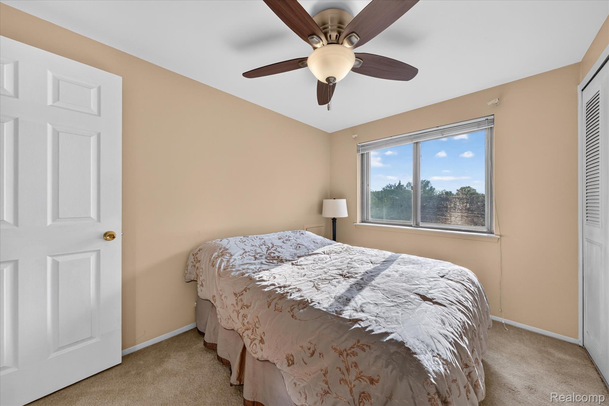 6409 Runnymeade Drive Property Photo 29