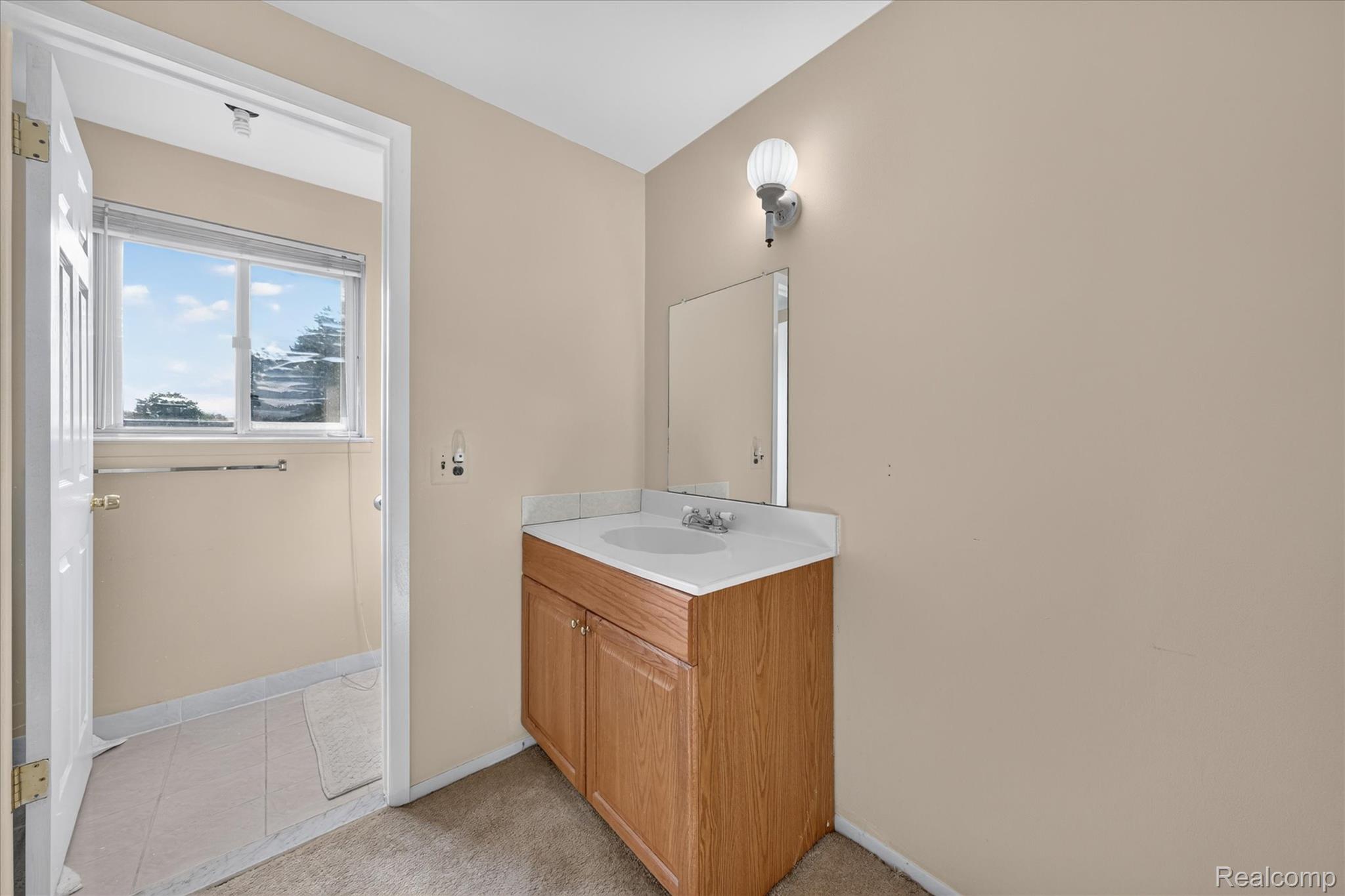 6409 Runnymeade Drive Property Photo 35