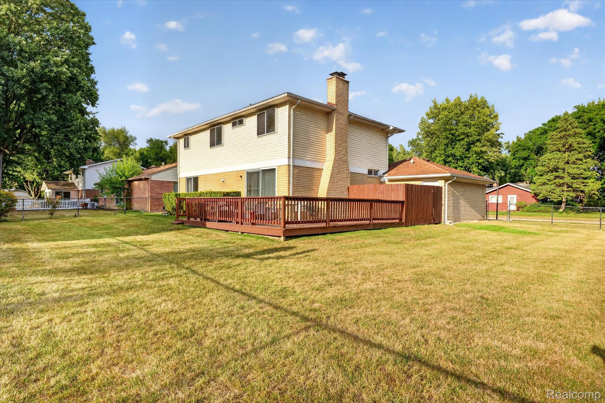 6409 Runnymeade Drive Property Photo 45