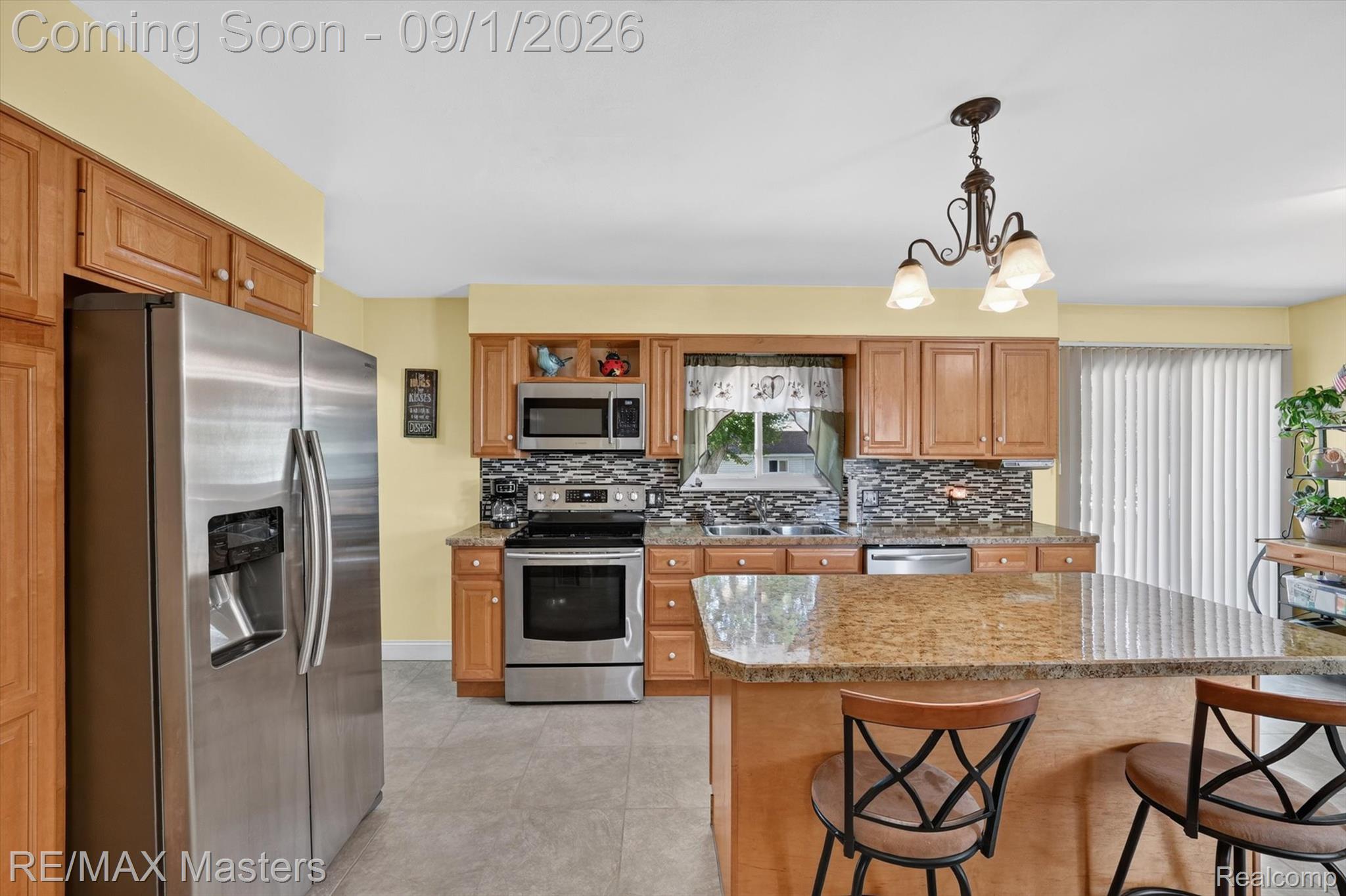 2935 N Monroe Street Property Photo 8