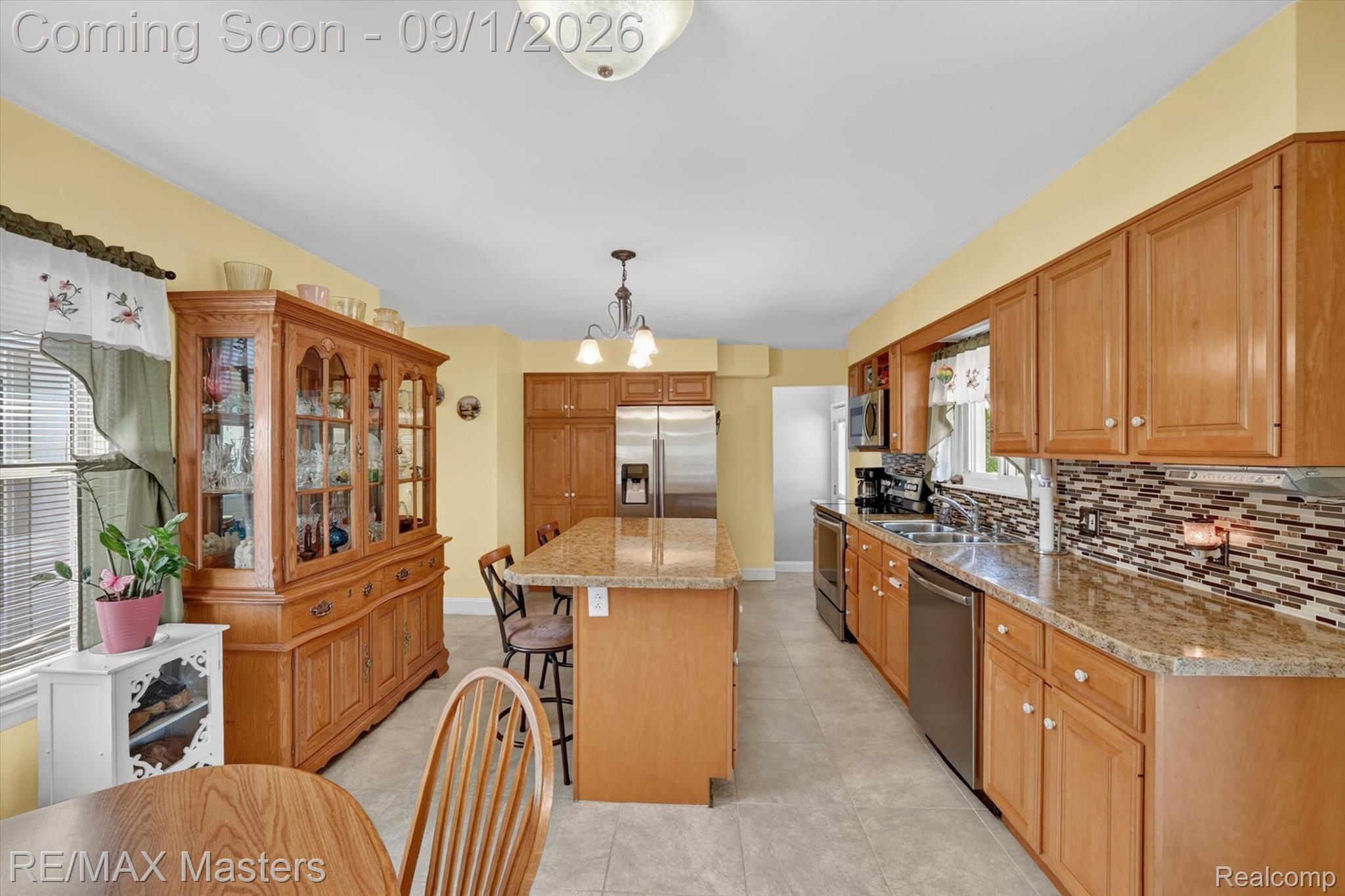 2935 N Monroe Street Property Photo 9