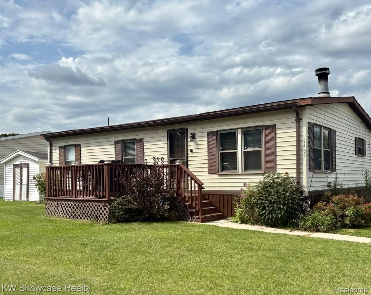 9435 Hunter Rills Road Property Photo 1