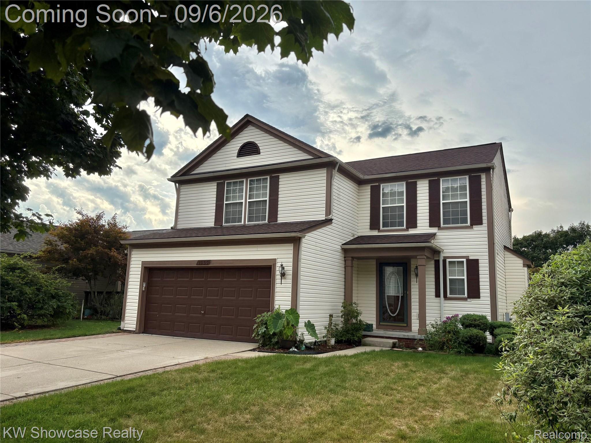 1645 Marshbank Drive Property Photo 1