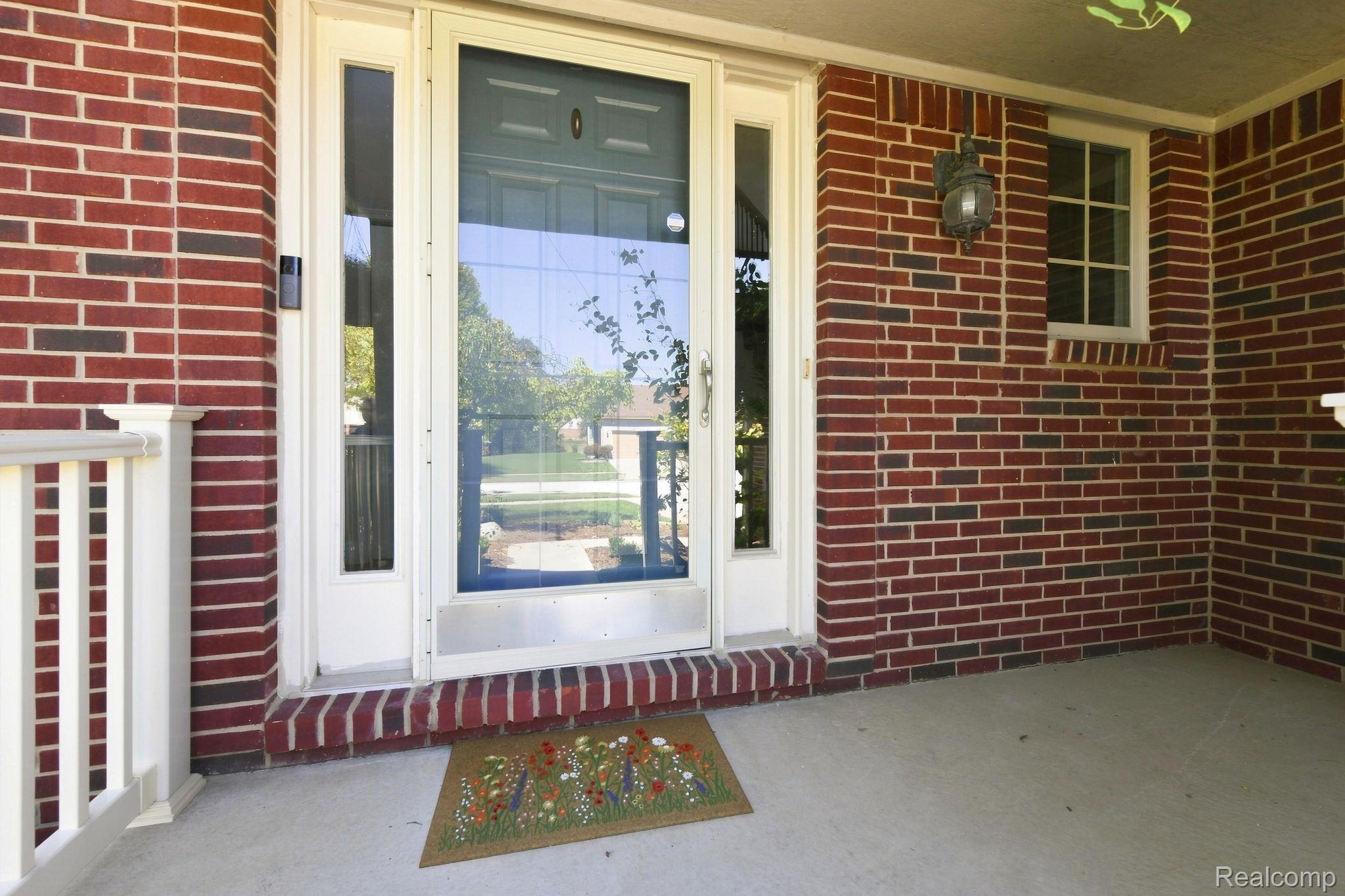 26833 Arcadia Drive Property Photo 3