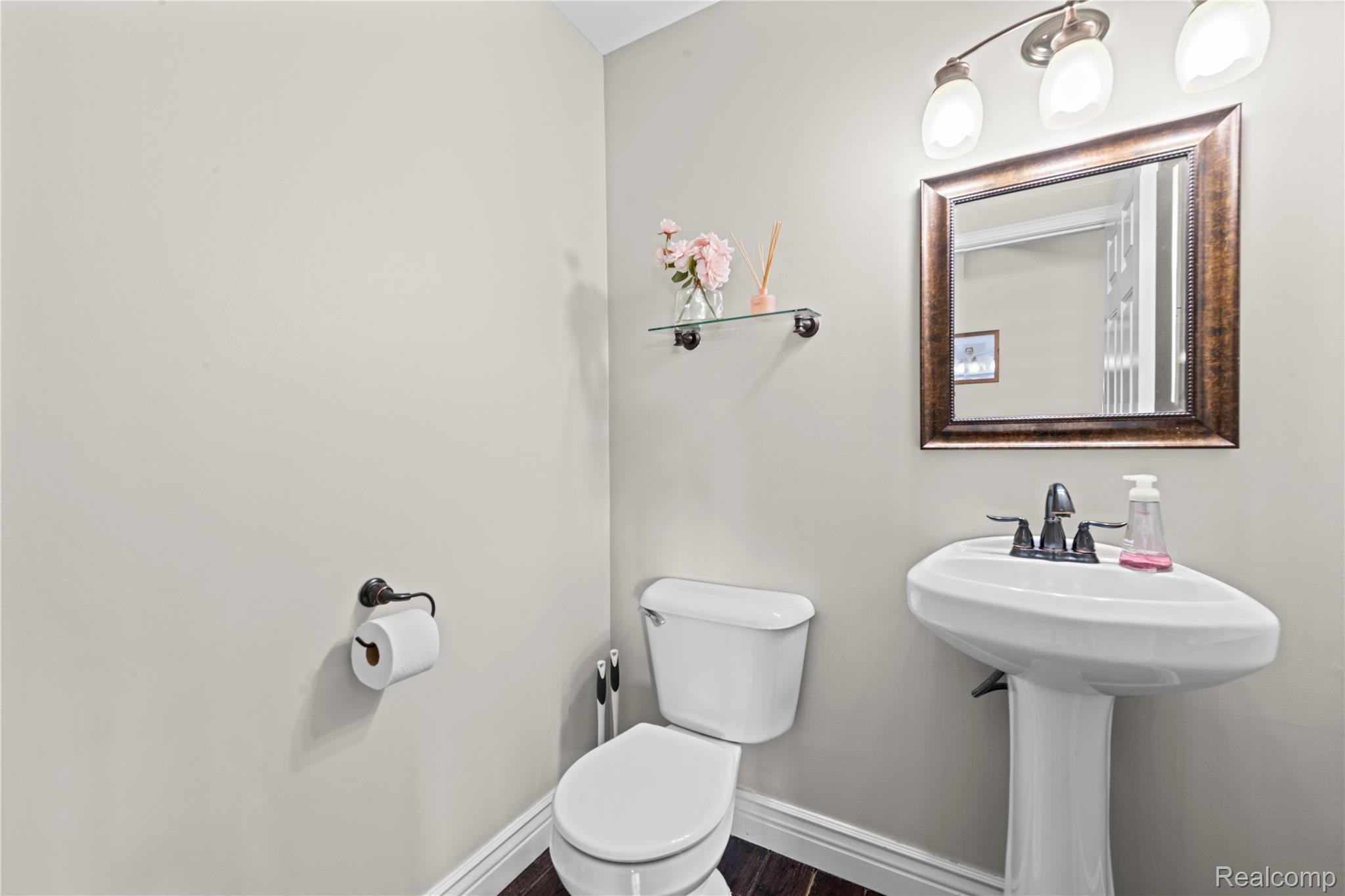 26833 Arcadia Drive Property Photo 16