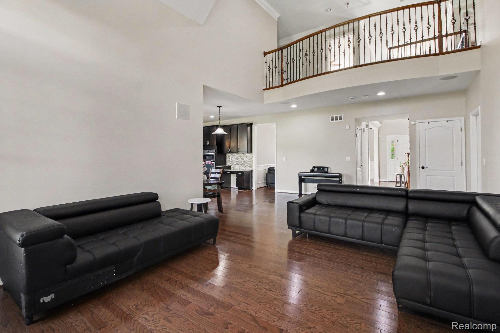50371 Langley Drive Property Photo 11