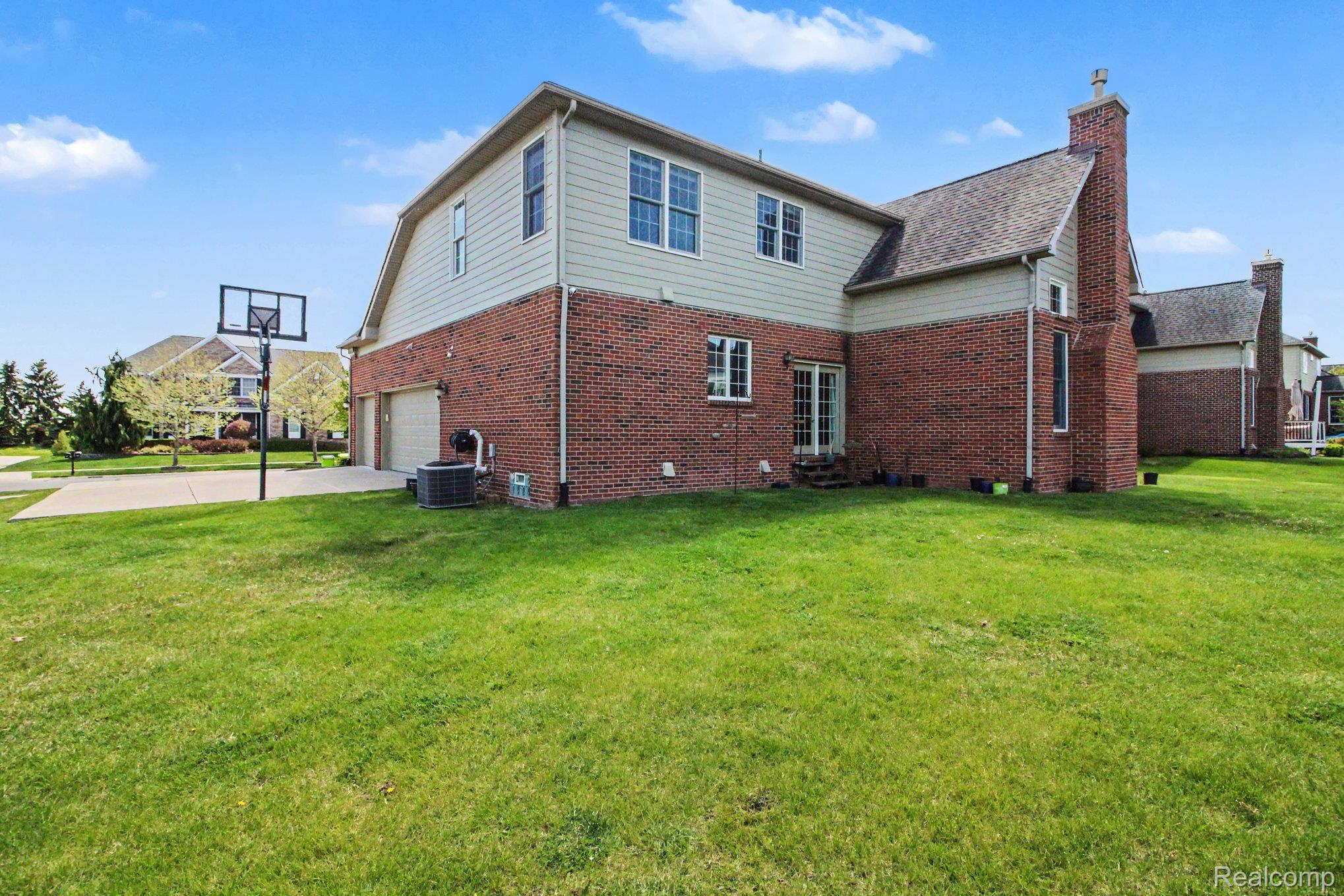 50371 Langley Drive Property Photo 37