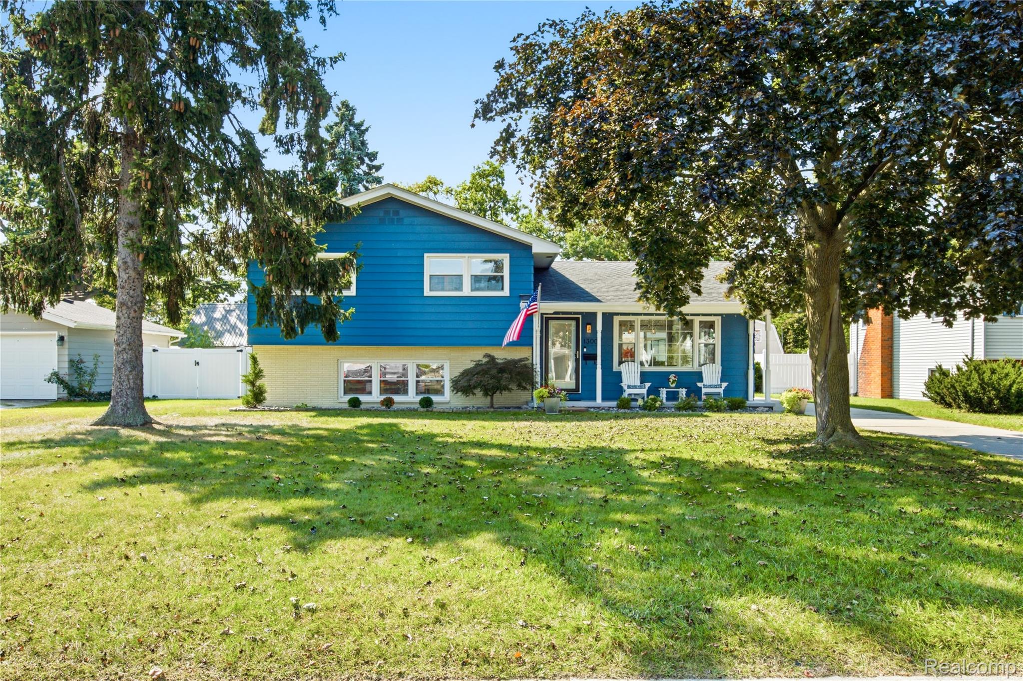 1300 Briarwood Drive Property Photo 31