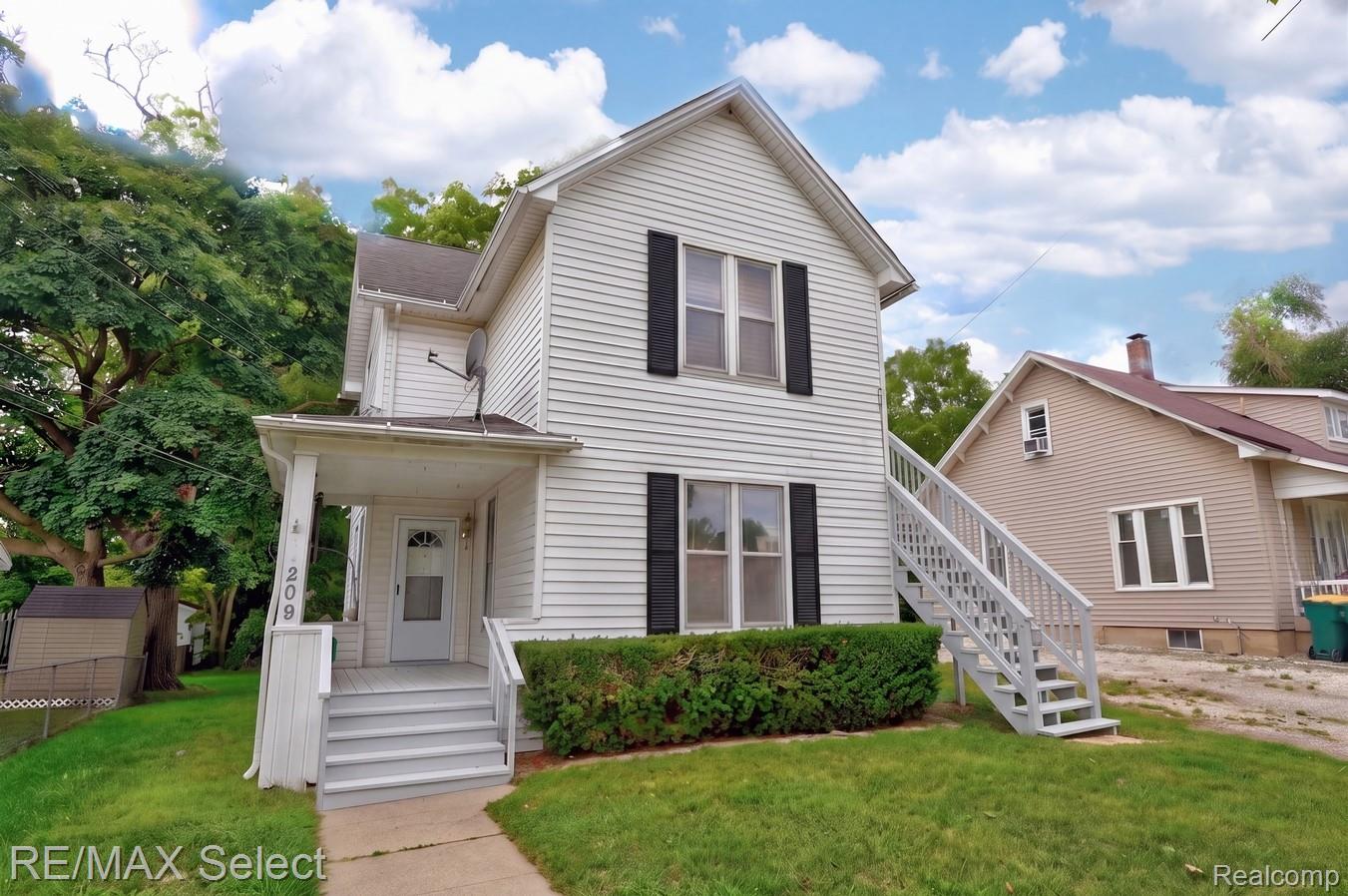209 N Cherry Street