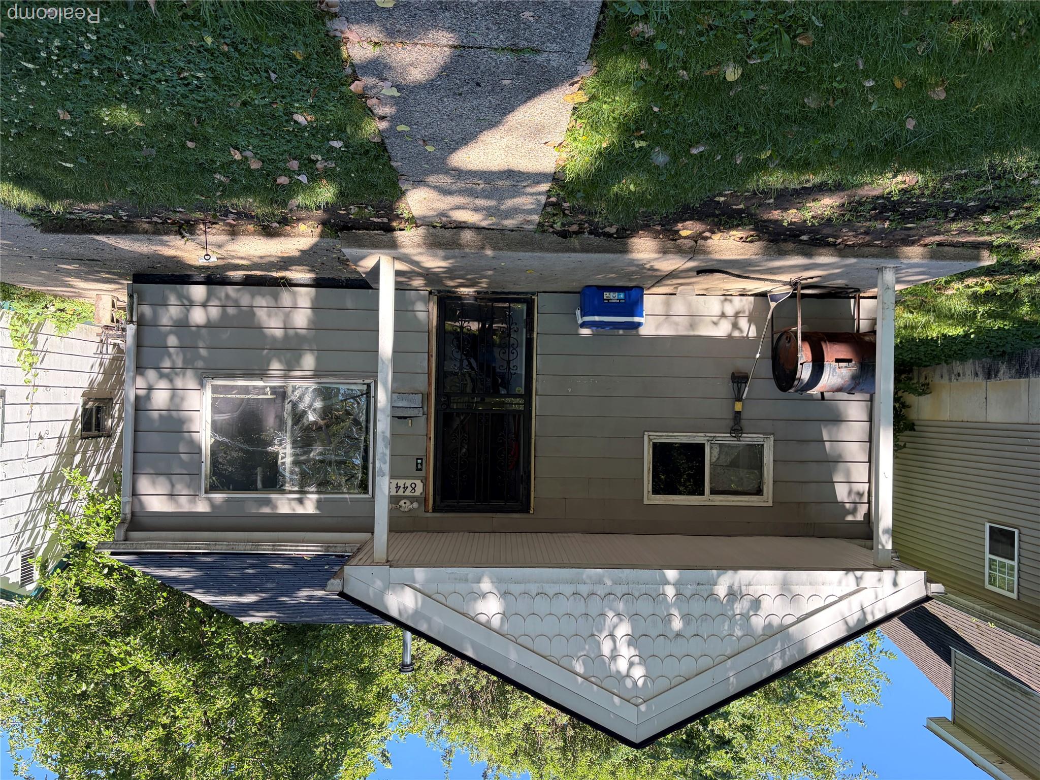 8443 Mettetal Street Property Photo 1