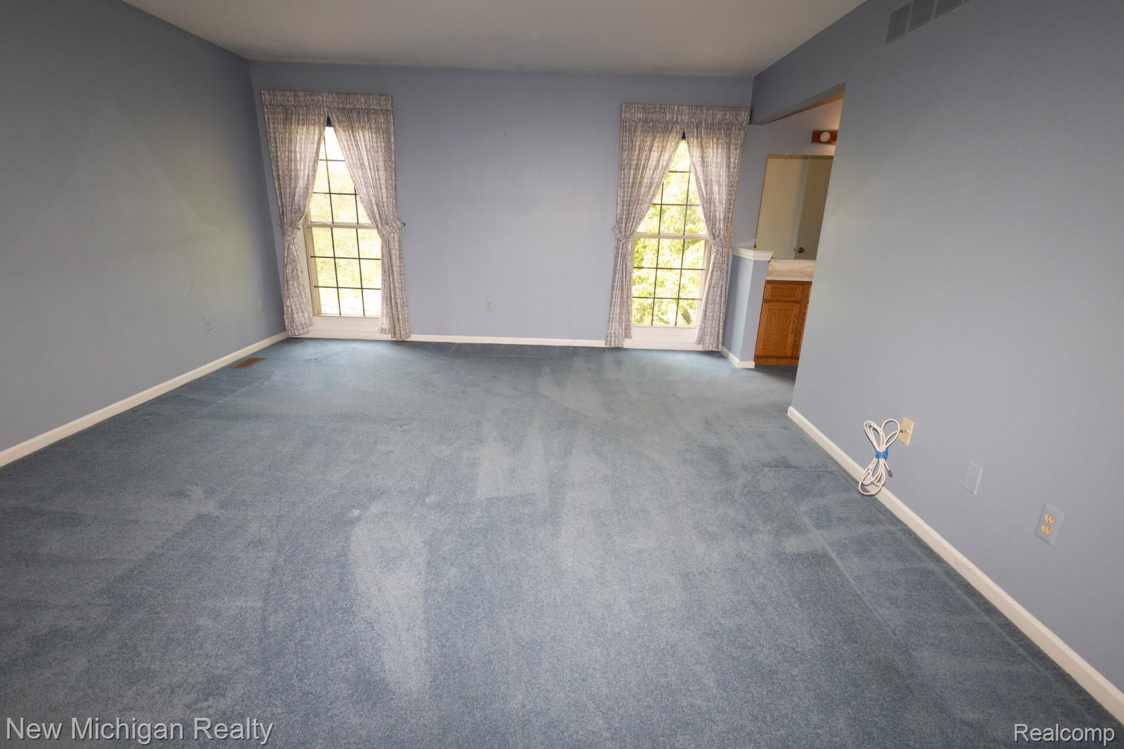 49355 Marquette Court Property Photo 25