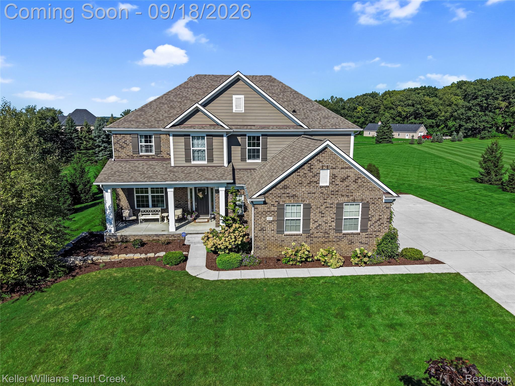 137 Crestview Drive Property Photo 1