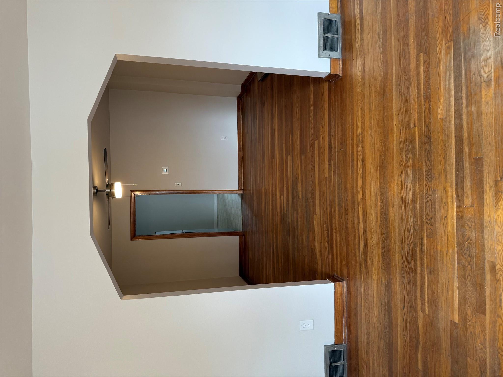 1790 Oak Street Property Photo 20