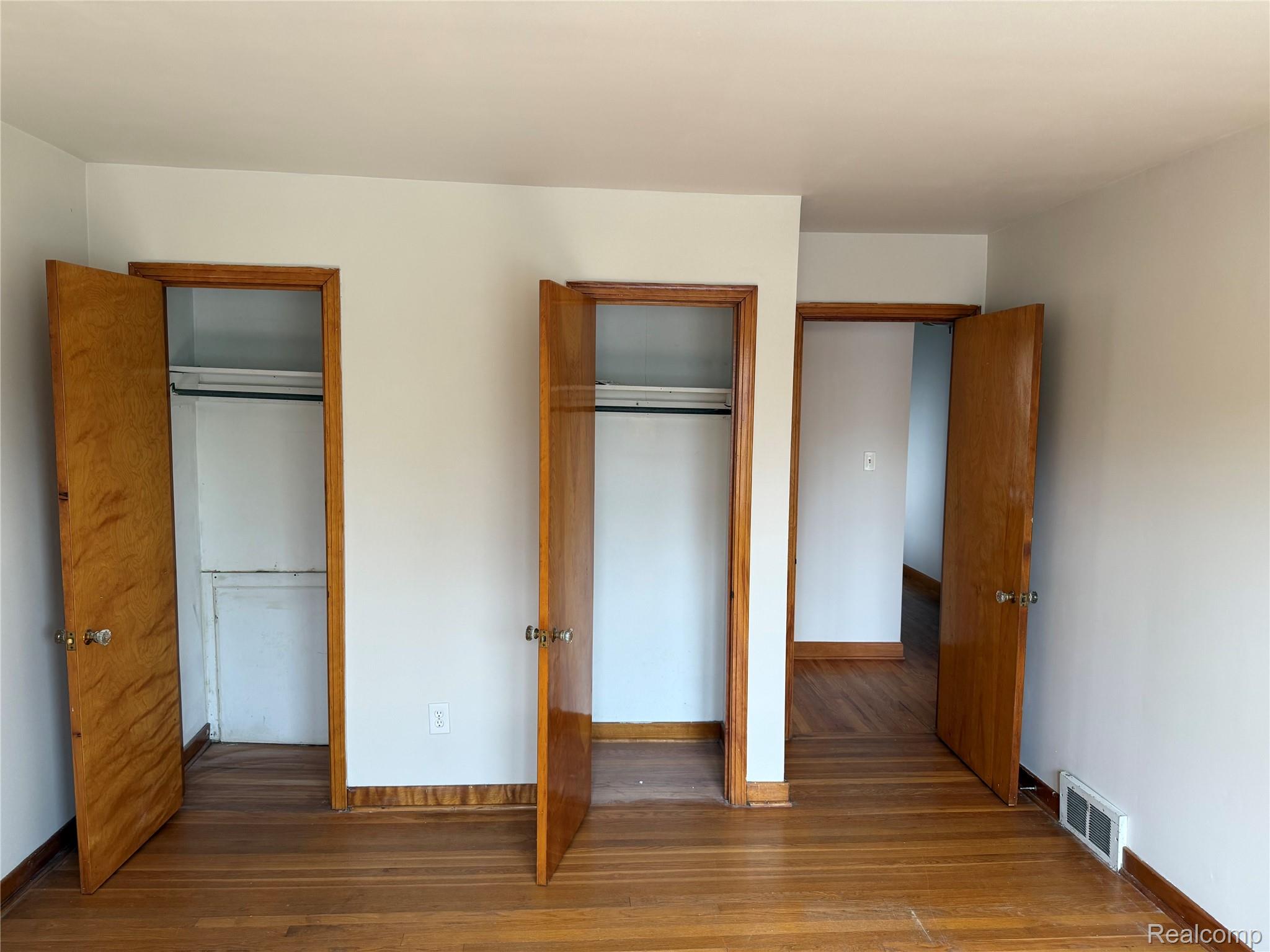 1790 Oak Street Property Photo 22