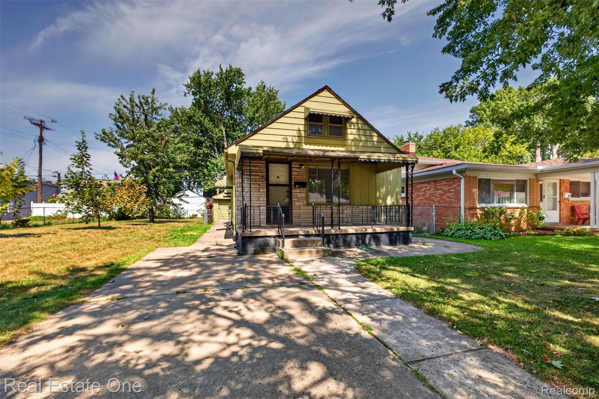 41 E Maxlow Avenue Property Photo 23