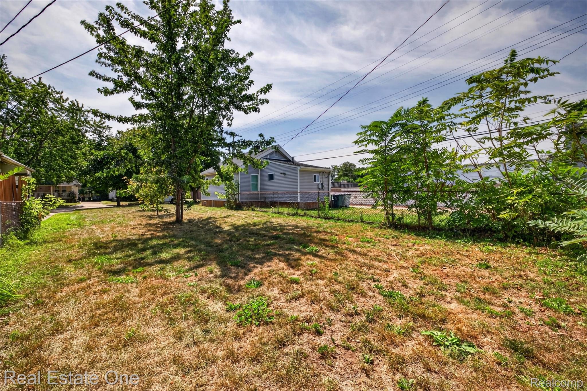 41 E Maxlow Avenue Property Photo 34