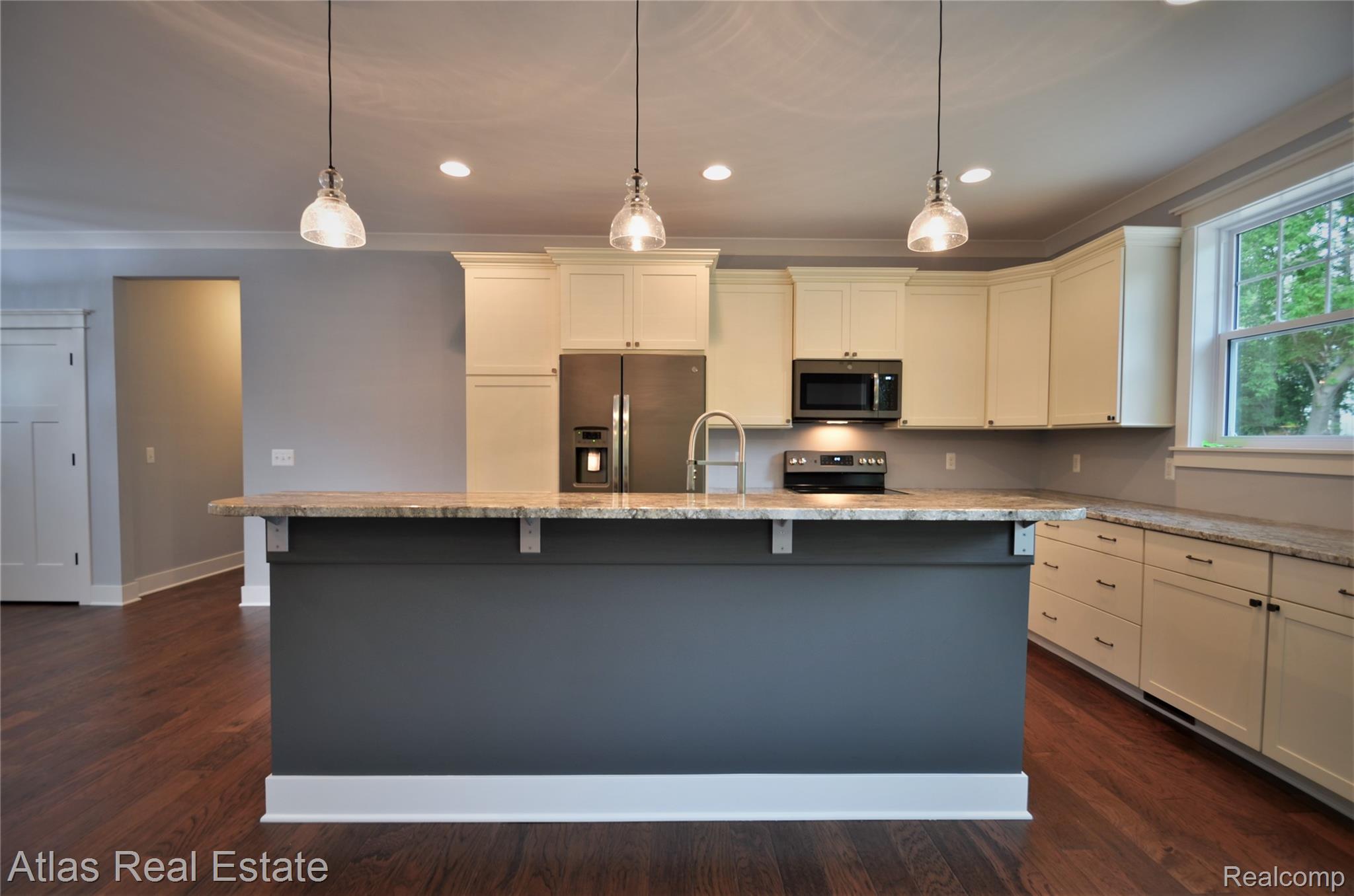 12500 Hill Road Property Photo 2