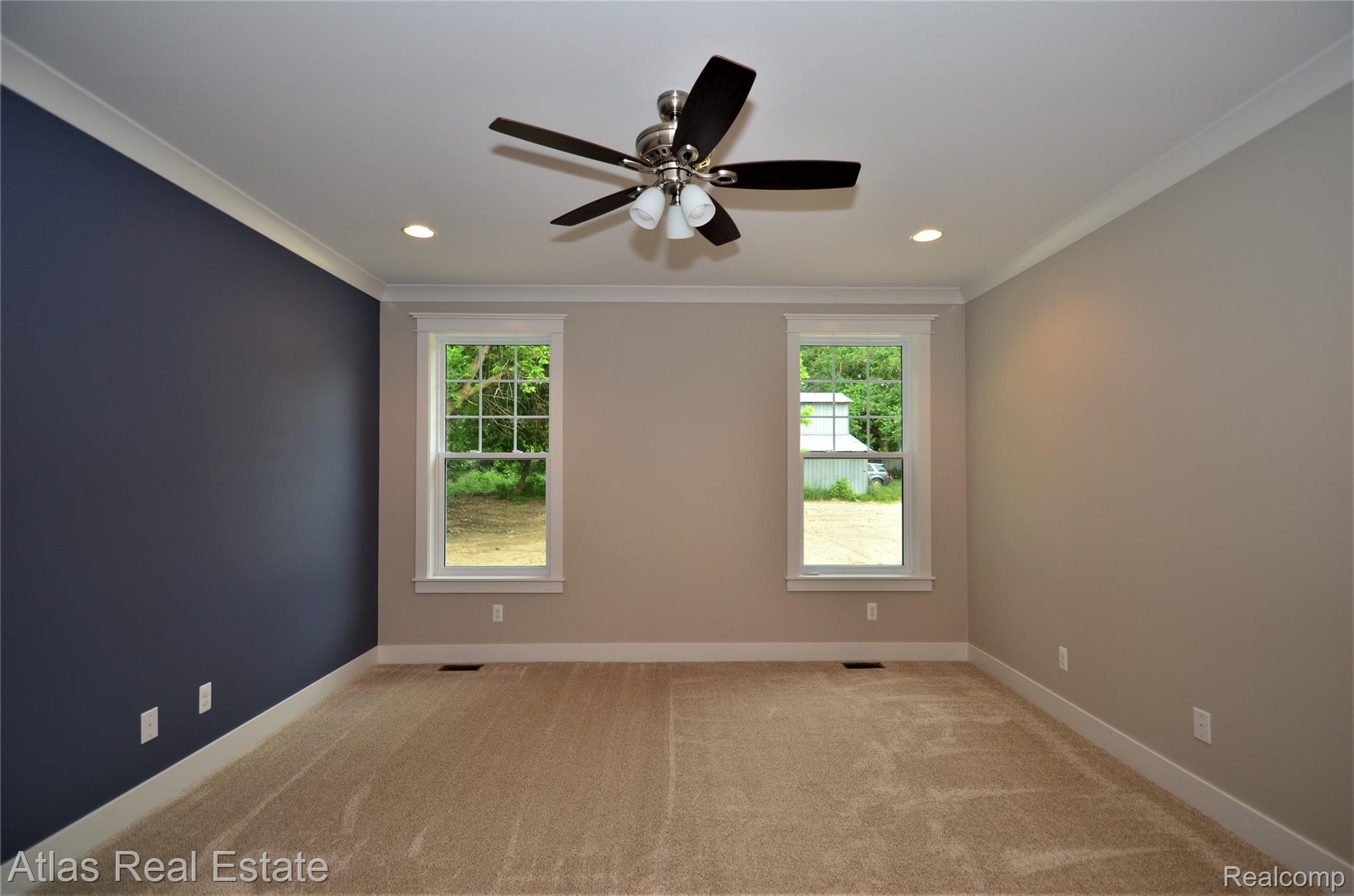 12500 Hill Road Property Photo 3