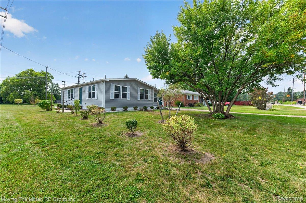 40 Owen Street Property Photo 3