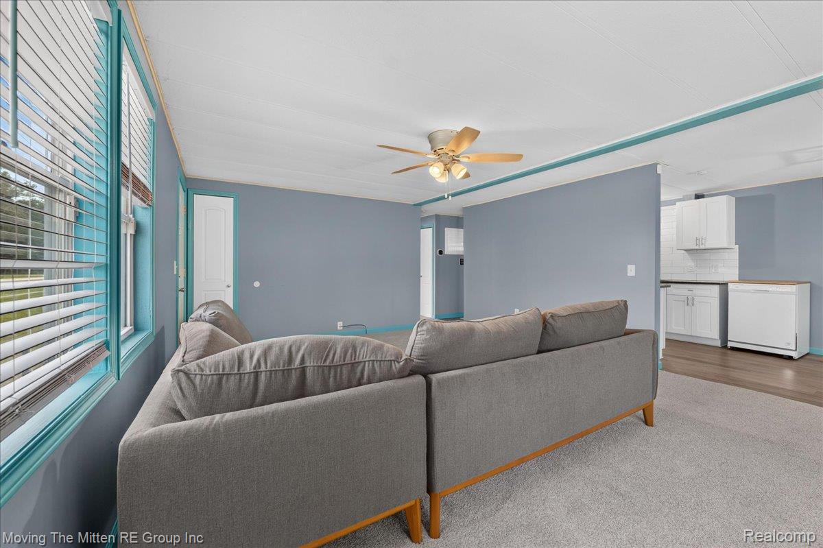 40 Owen Street Property Photo 8