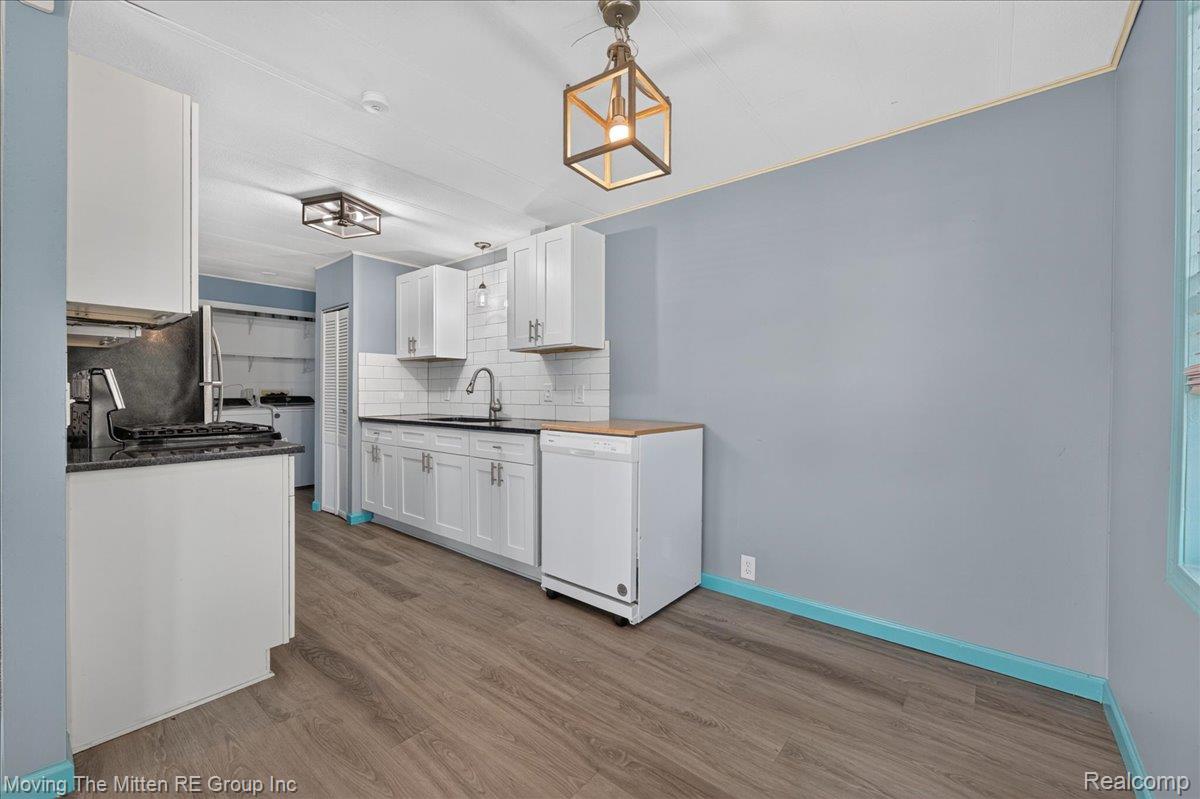 40 Owen Street Property Photo 9