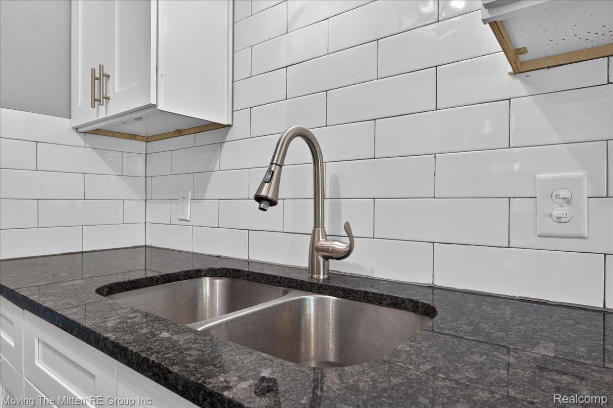 40 Owen Street Property Photo 15