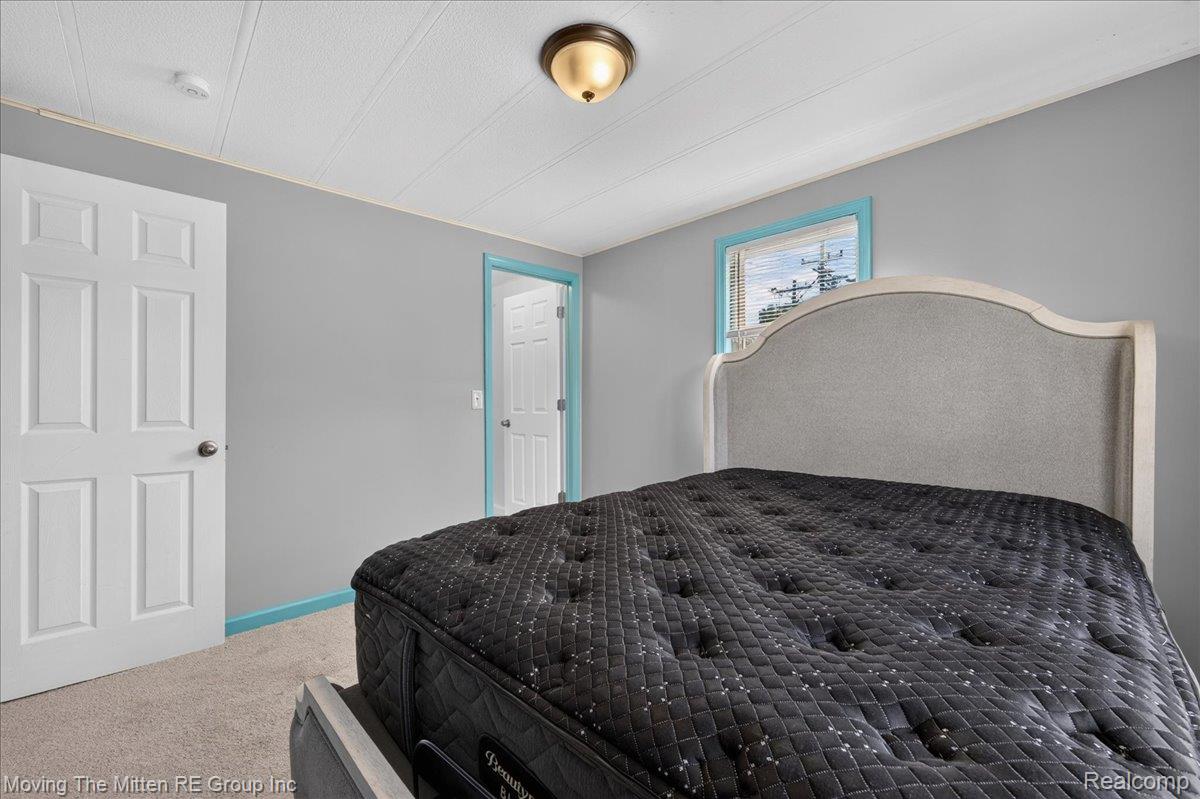40 Owen Street Property Photo 27