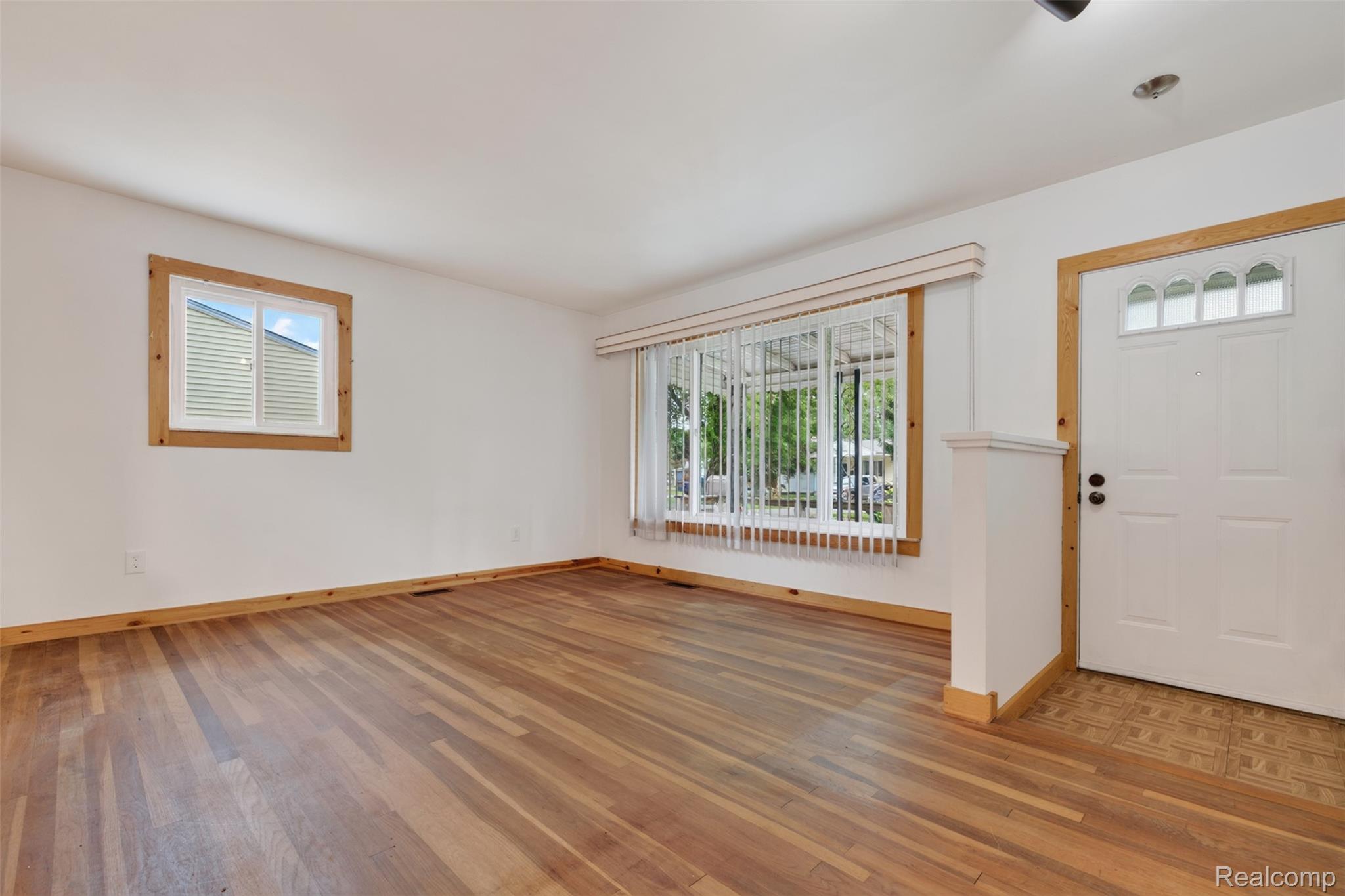 310 Tamarac Drive Property Photo 16