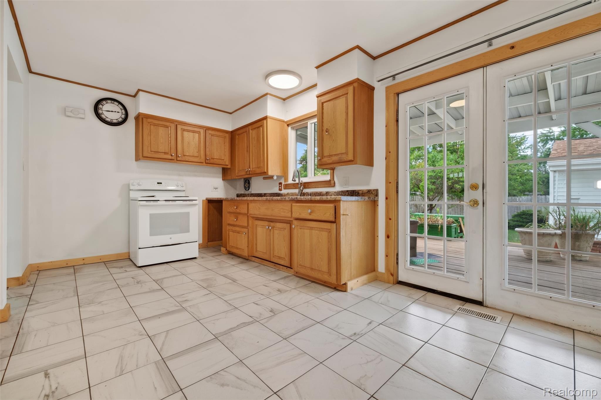 310 Tamarac Drive Property Photo 22
