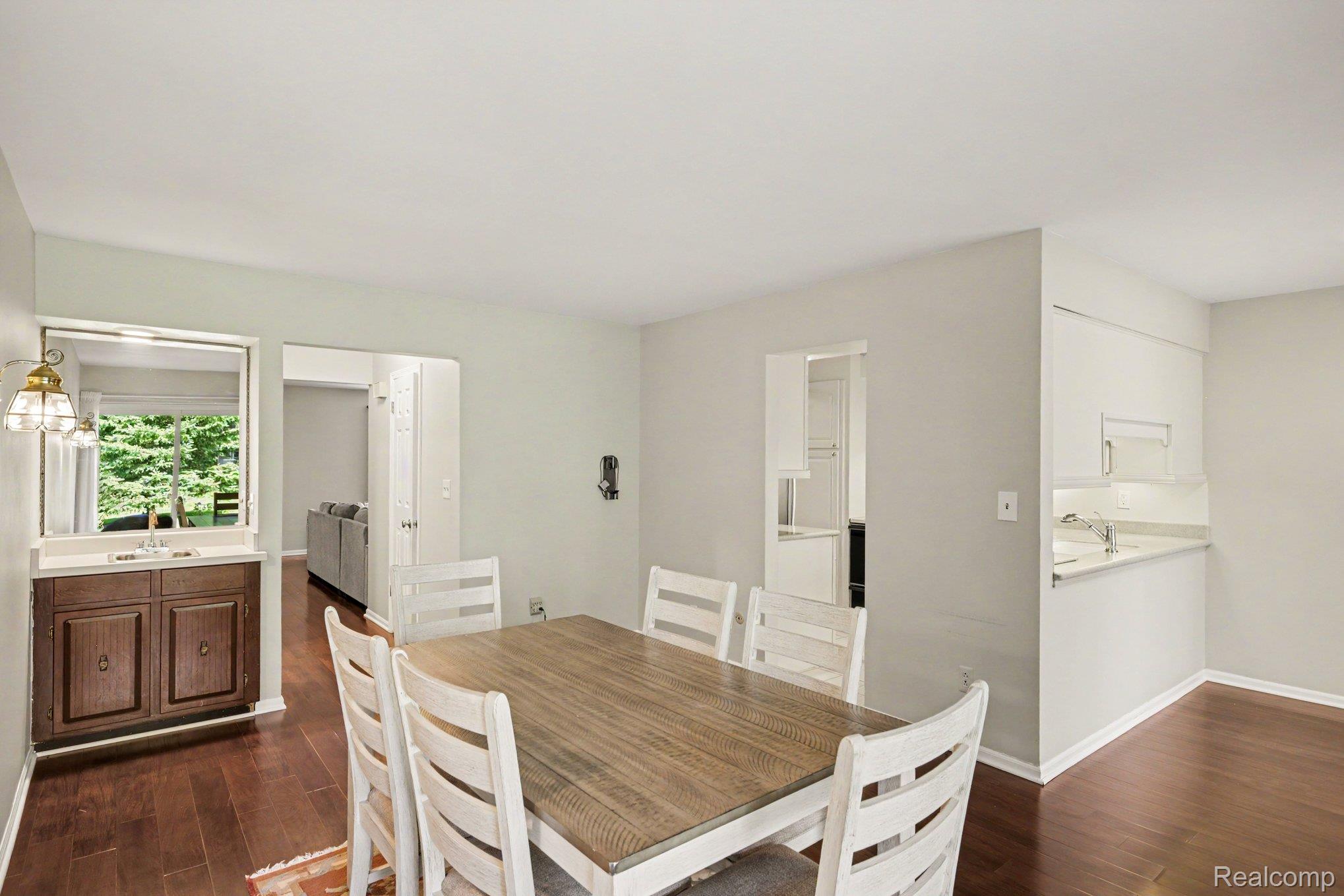 2618 Williamsburg Circle Property Photo 16