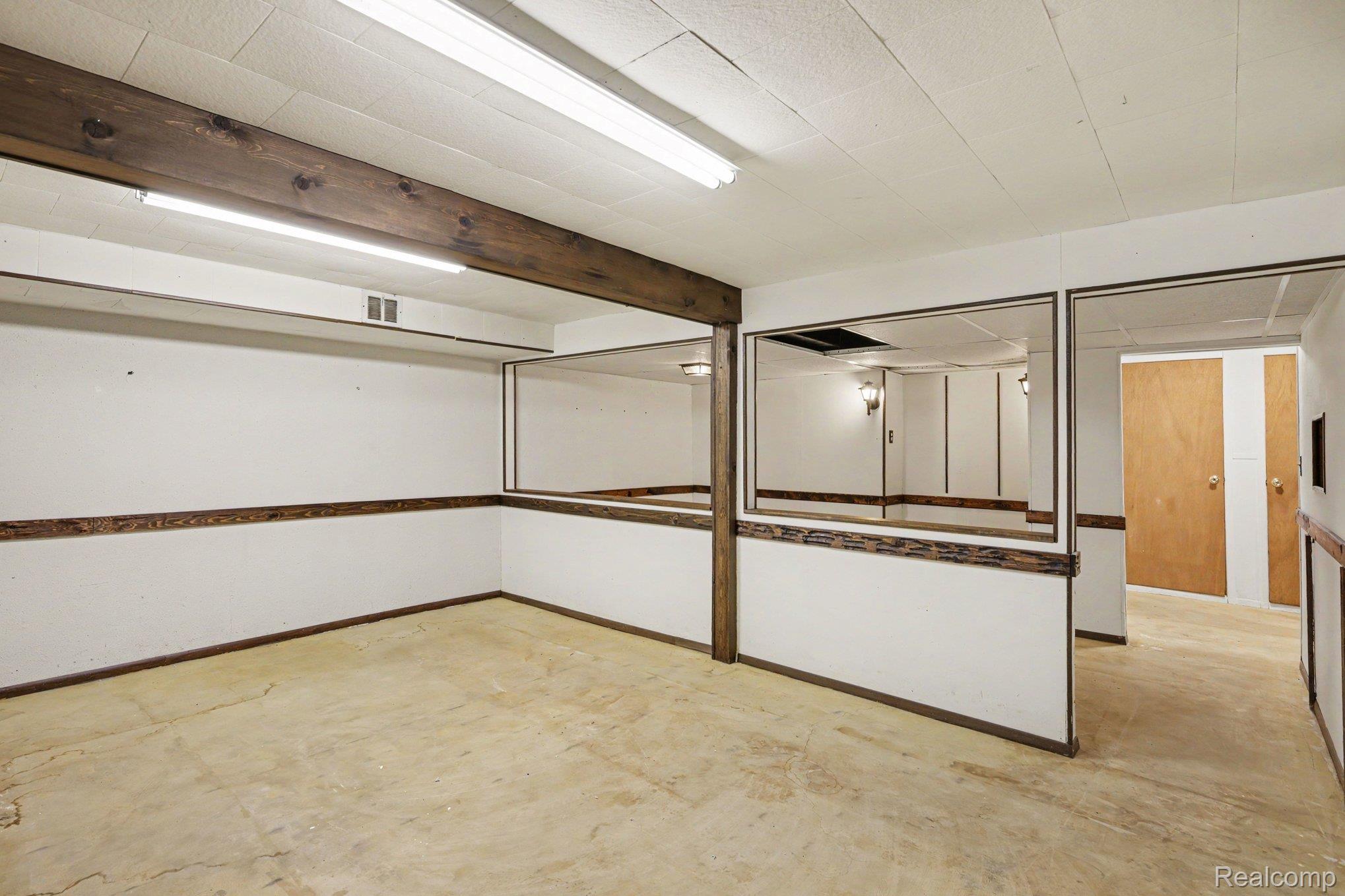 2618 Williamsburg Circle Property Photo 31