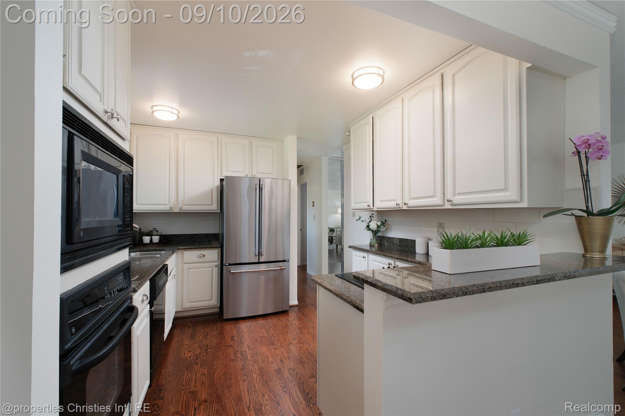 416 Welch Road Property Photo 11