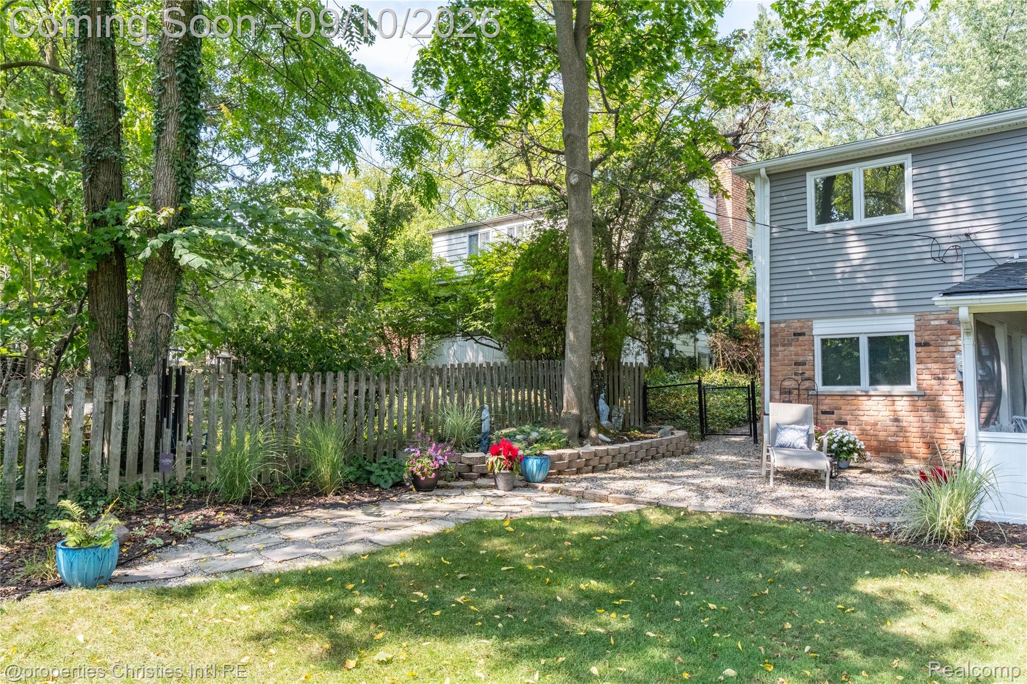 416 Welch Road Property Photo 43