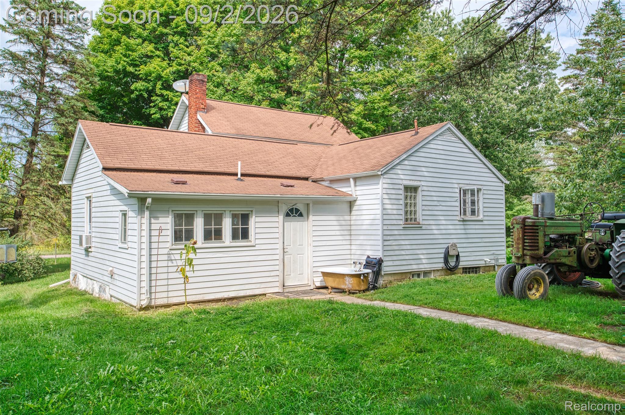 9225 Cook Road Property Photo 1