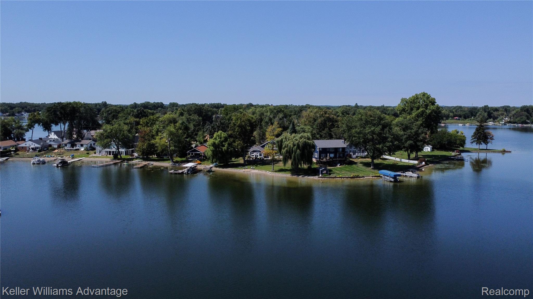 8806 Charbane Avenue Property Photo 65