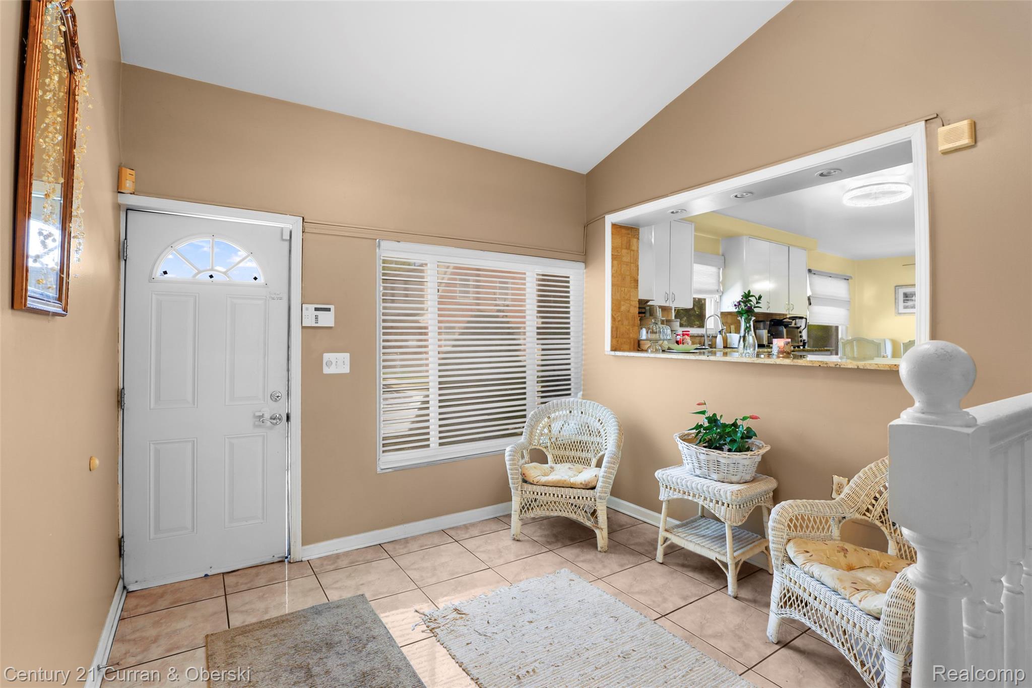 6151 Oakman Boulevard Property Photo 16