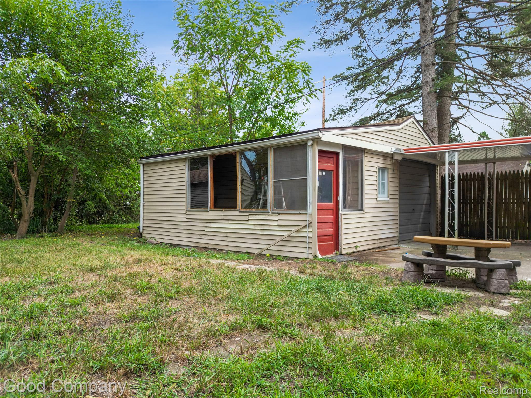 19498 Brady Property Photo 37