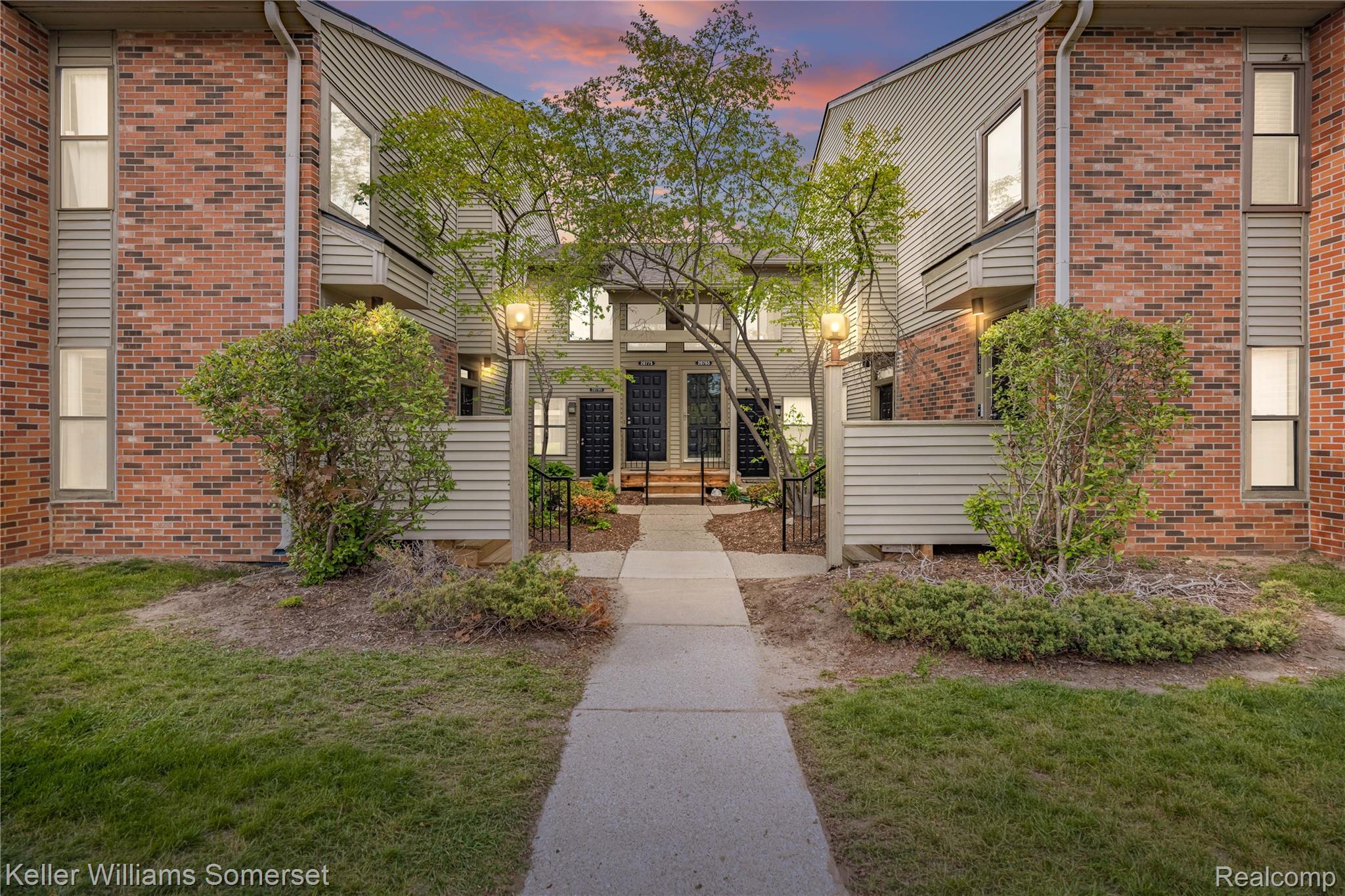 20745 Indian Creek Drive Property Photo 1