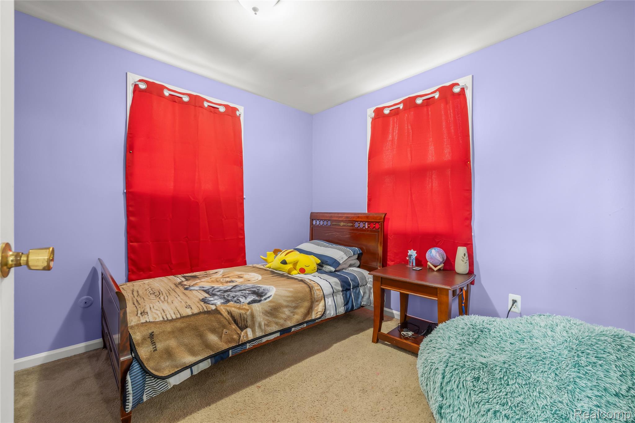 2378 River Drive Property Photo 12