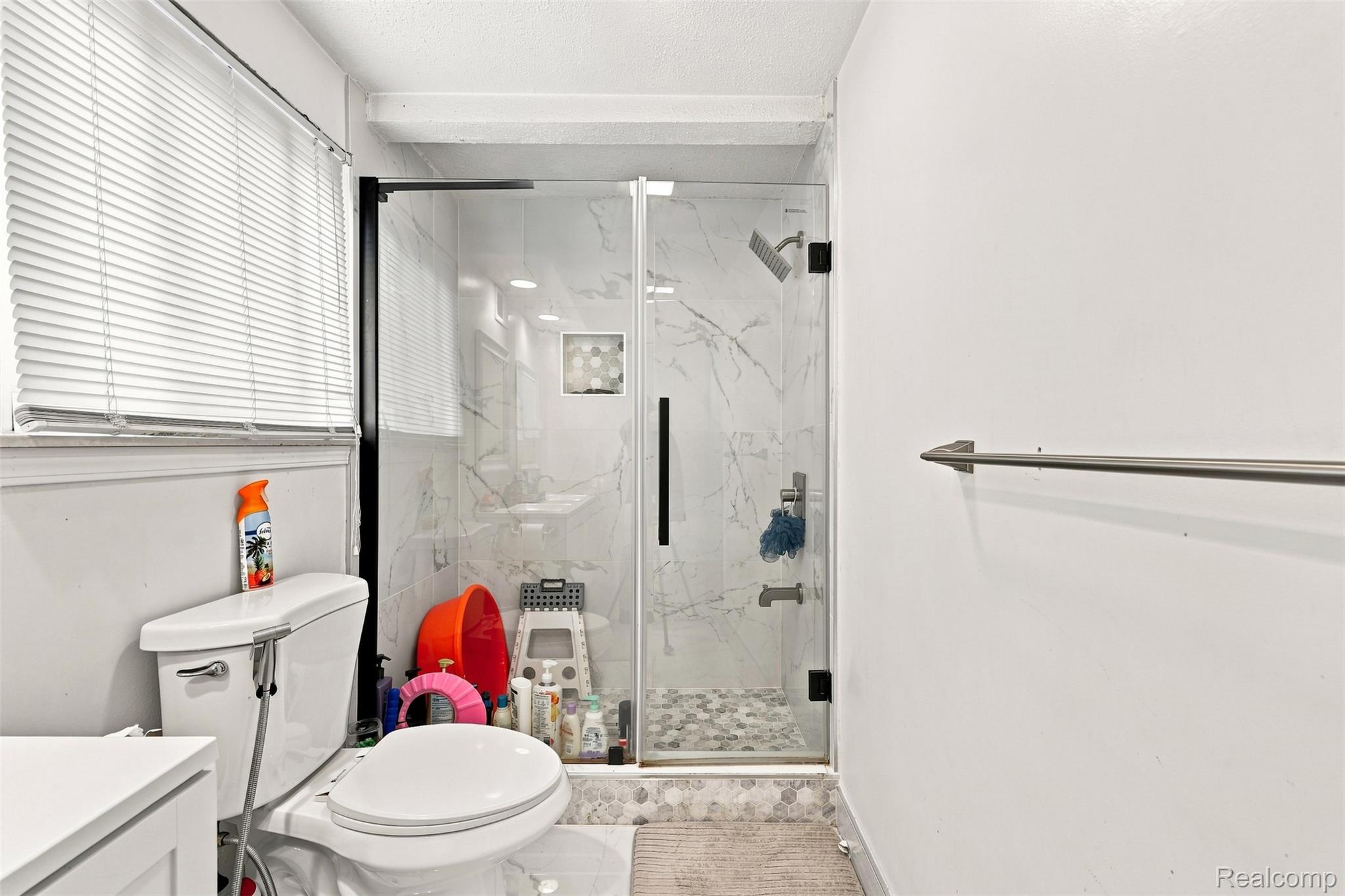 2747 Cromie Court Property Photo 36