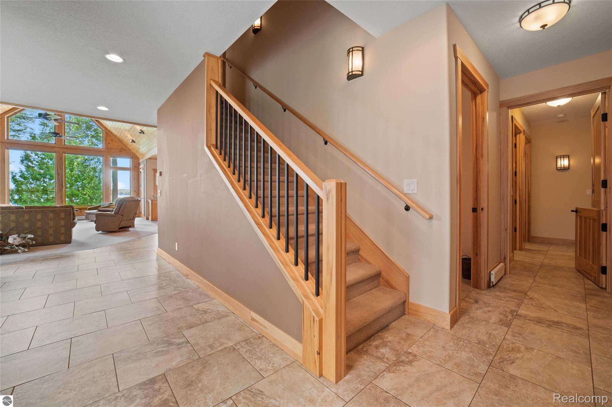4805 E Shore Drive Property Photo 32