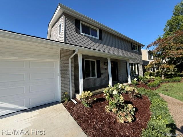 971 Canterbury Road Property Photo 6