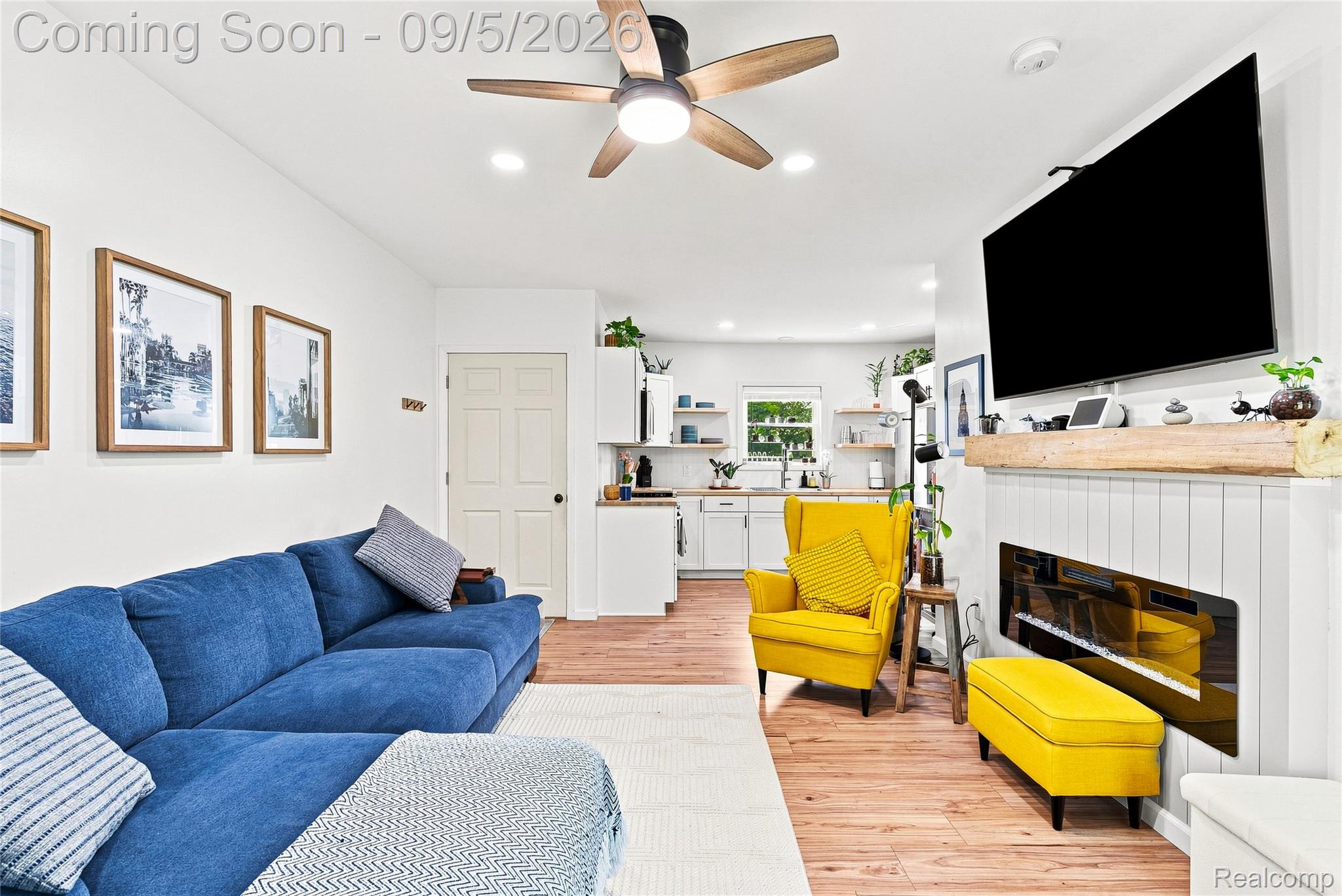 2071 E Dodge Road Property Photo 16