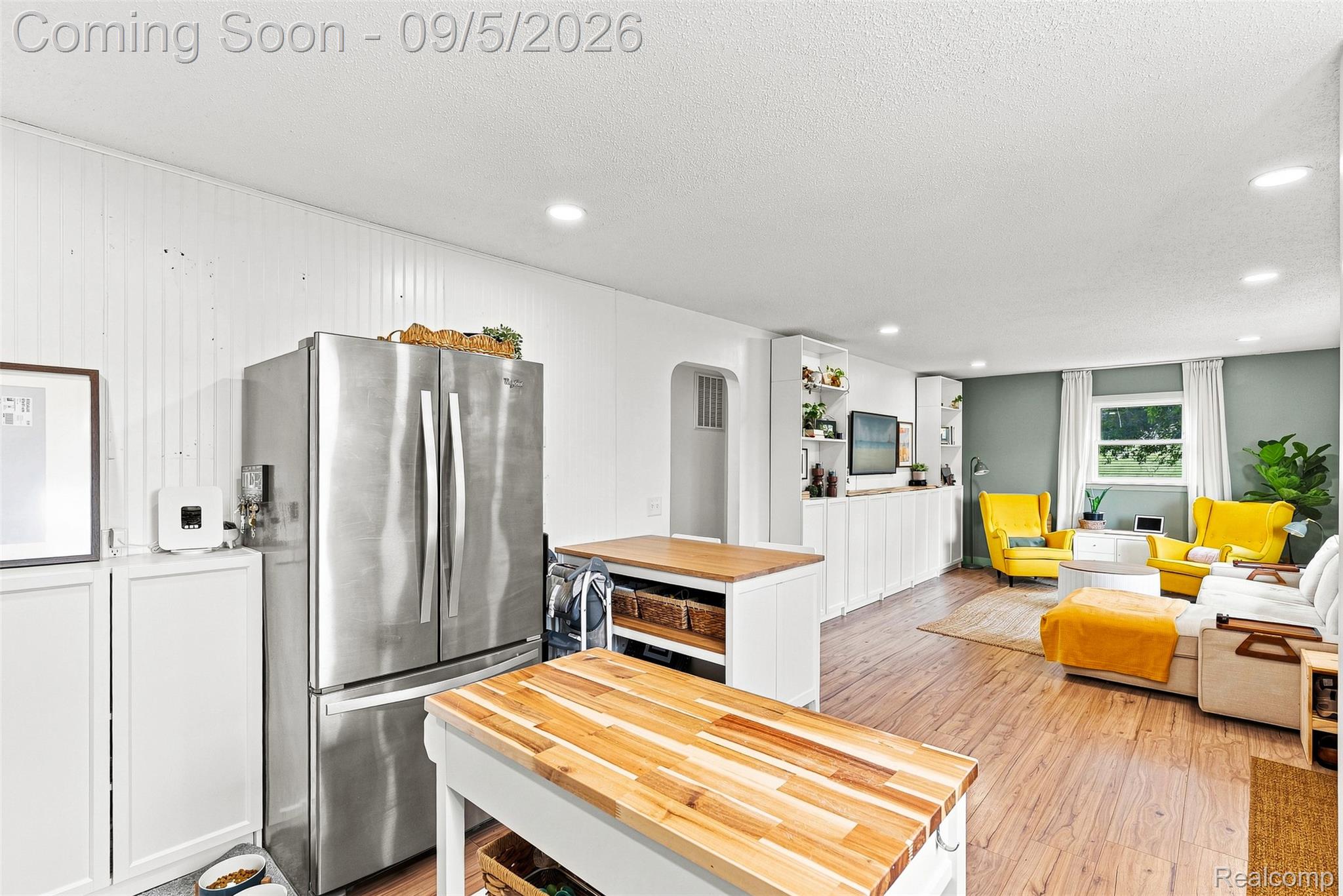 2071 E Dodge Road Property Photo 22